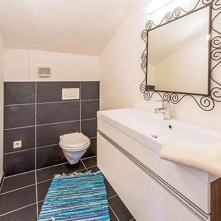 Adlernest By Interhome Seefeld in Tirol